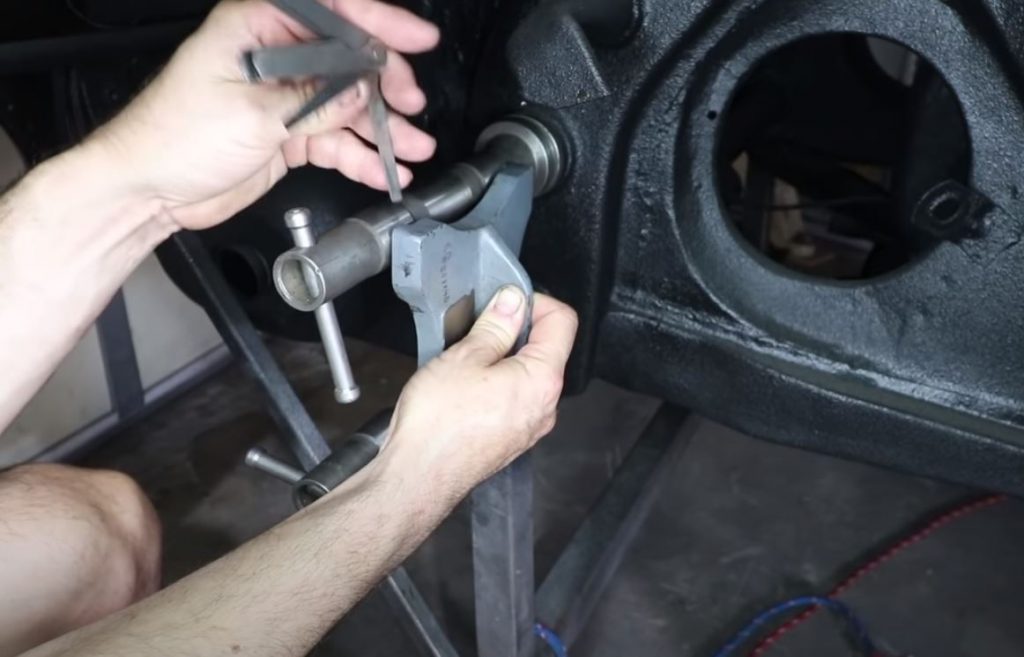 VW256a Tool Used To Check Porsche Torsion Tubes